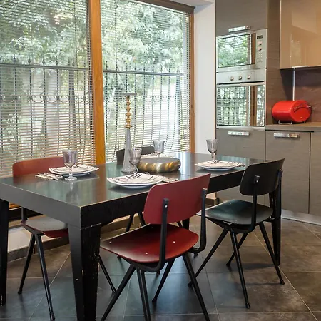 Apartment Cozy Flat With Two Bedrooms In By Flat Mаnаger Warna