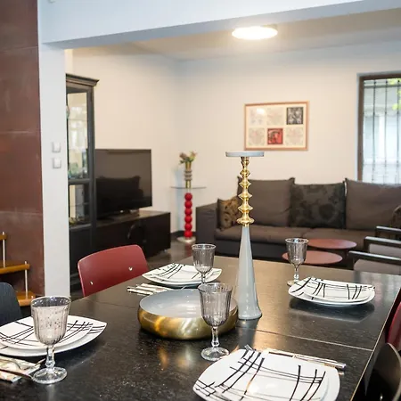 Appartement Cozy Flat With Two Bedrooms In By Flat Mаnаger *