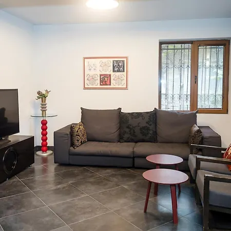 Apartment Cozy Flat With Two Bedrooms In By Flat Mаnаger *