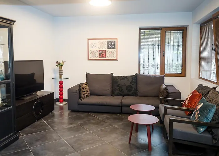 Lejlighed Cozy Flat With Two Bedrooms In By Flat Mаnаger *