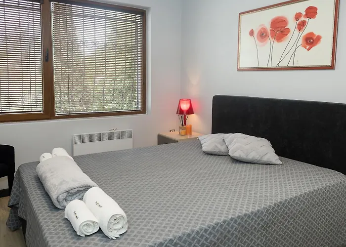 Lejlighed Cozy Flat With Two Bedrooms In By Flat Mаnаger